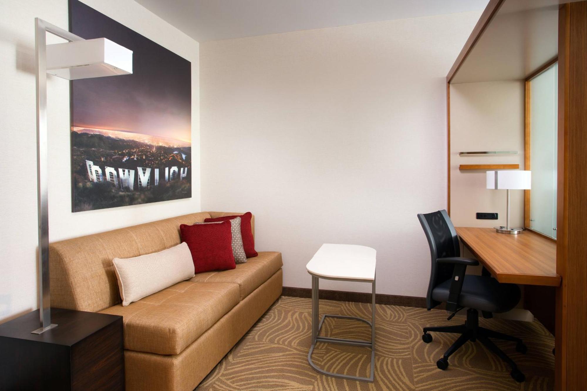 Springhill Suites By Marriott Los Angeles Burbank/Downtown Exterior photo