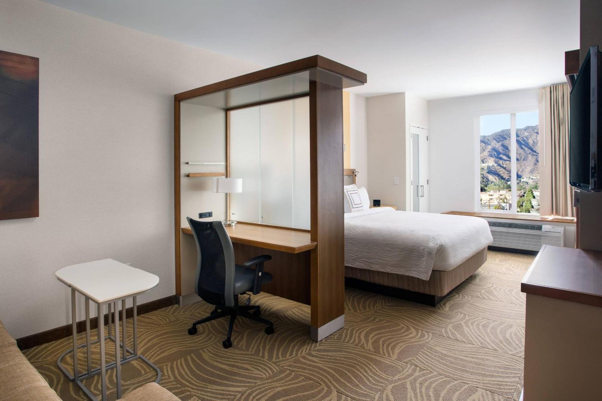Springhill Suites By Marriott Los Angeles Burbank/Downtown Exterior photo