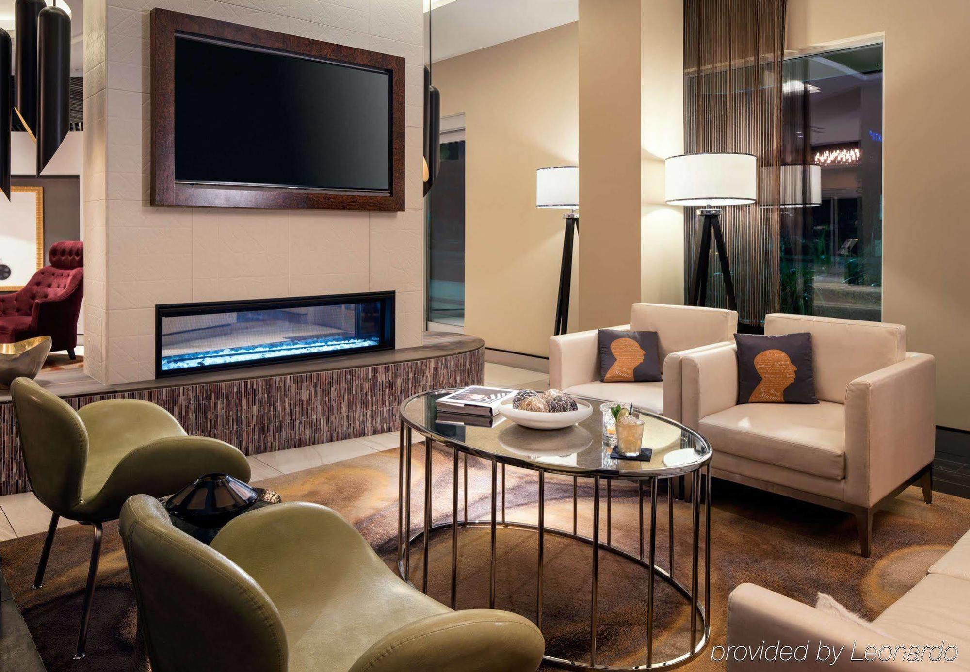 Springhill Suites By Marriott Los Angeles Burbank/Downtown Exterior photo